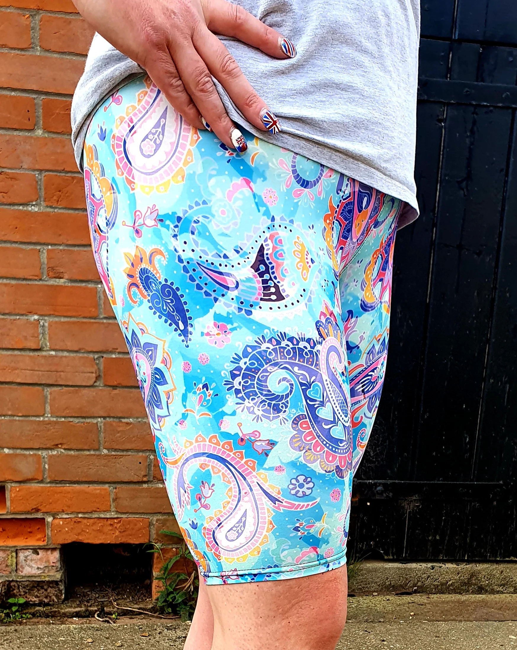 24/7 Biker Shorts - Paisdalas - Image 2