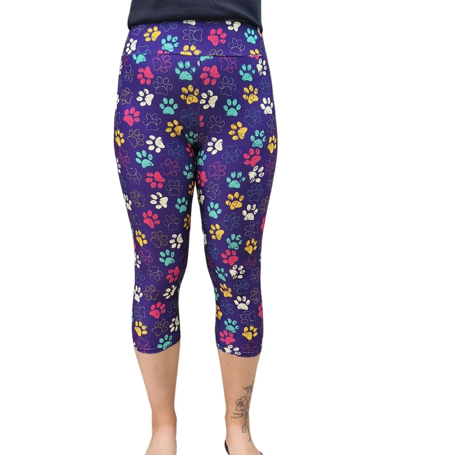 24/7 Capri Leggings – Paw Prints - Image 2