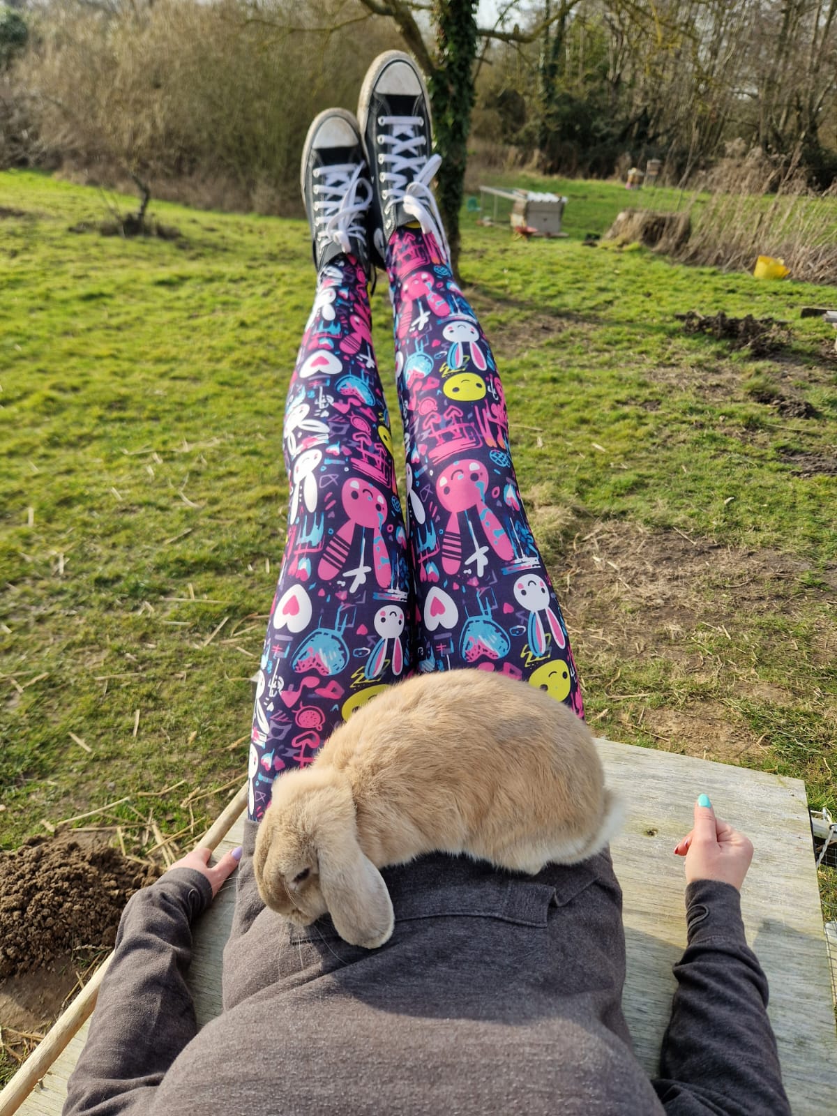 24/7 Full Length Leggings – Grunge Bunnies - Image 4