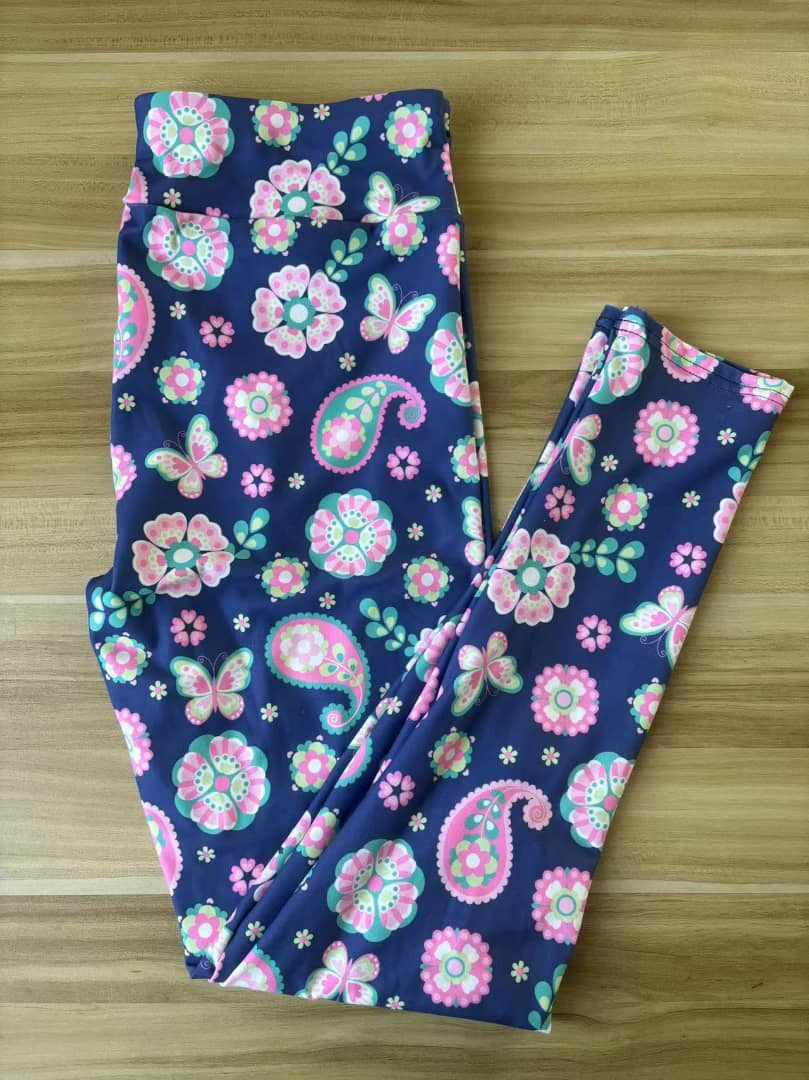 24/7 Full Length Leggings – Paisley Pretty Pattern - Image 2