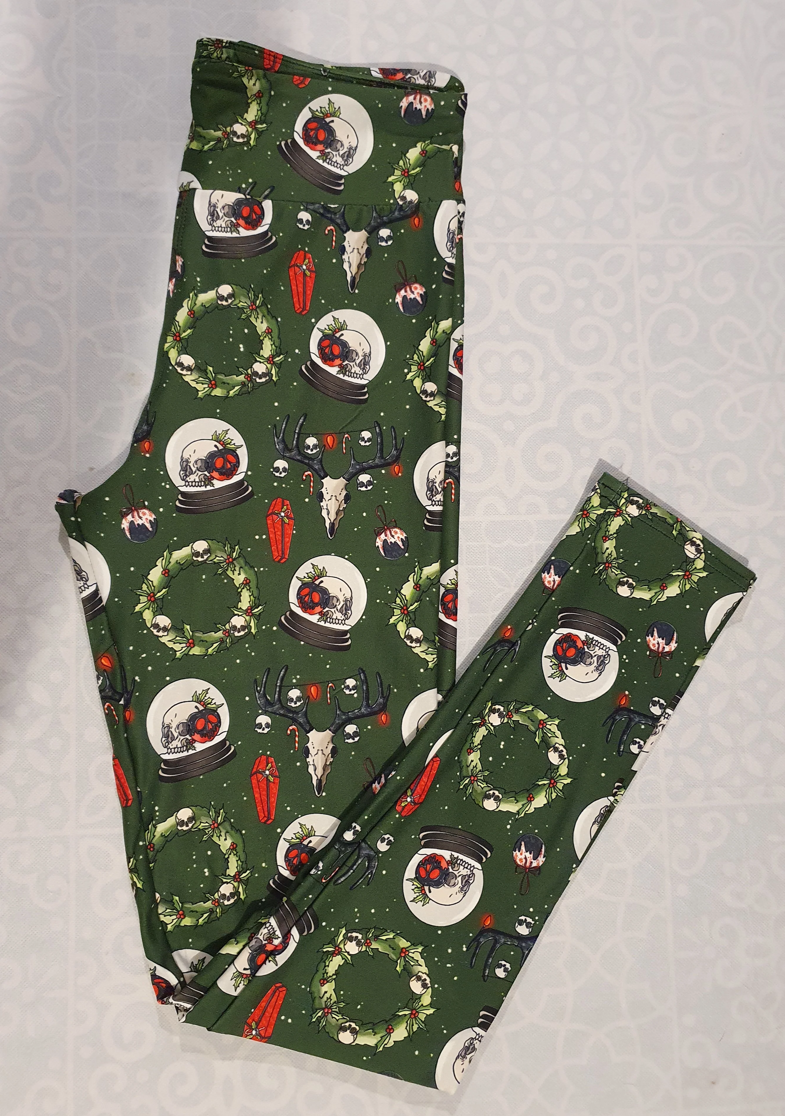 24/7 Full Length Leggings – Skully Christmas - Image 2