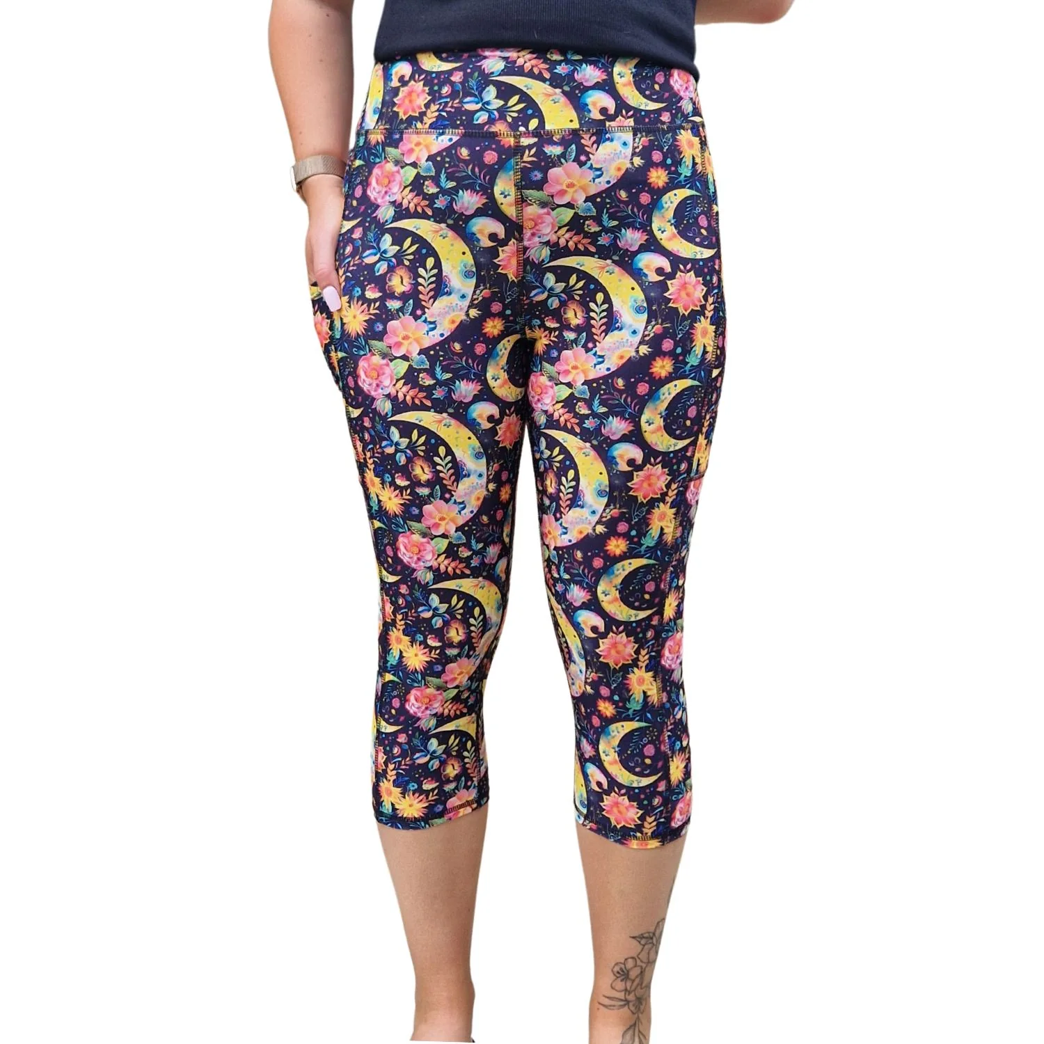 SCULPT Yoga Capri Leggings - Mystic Moons - Image 3