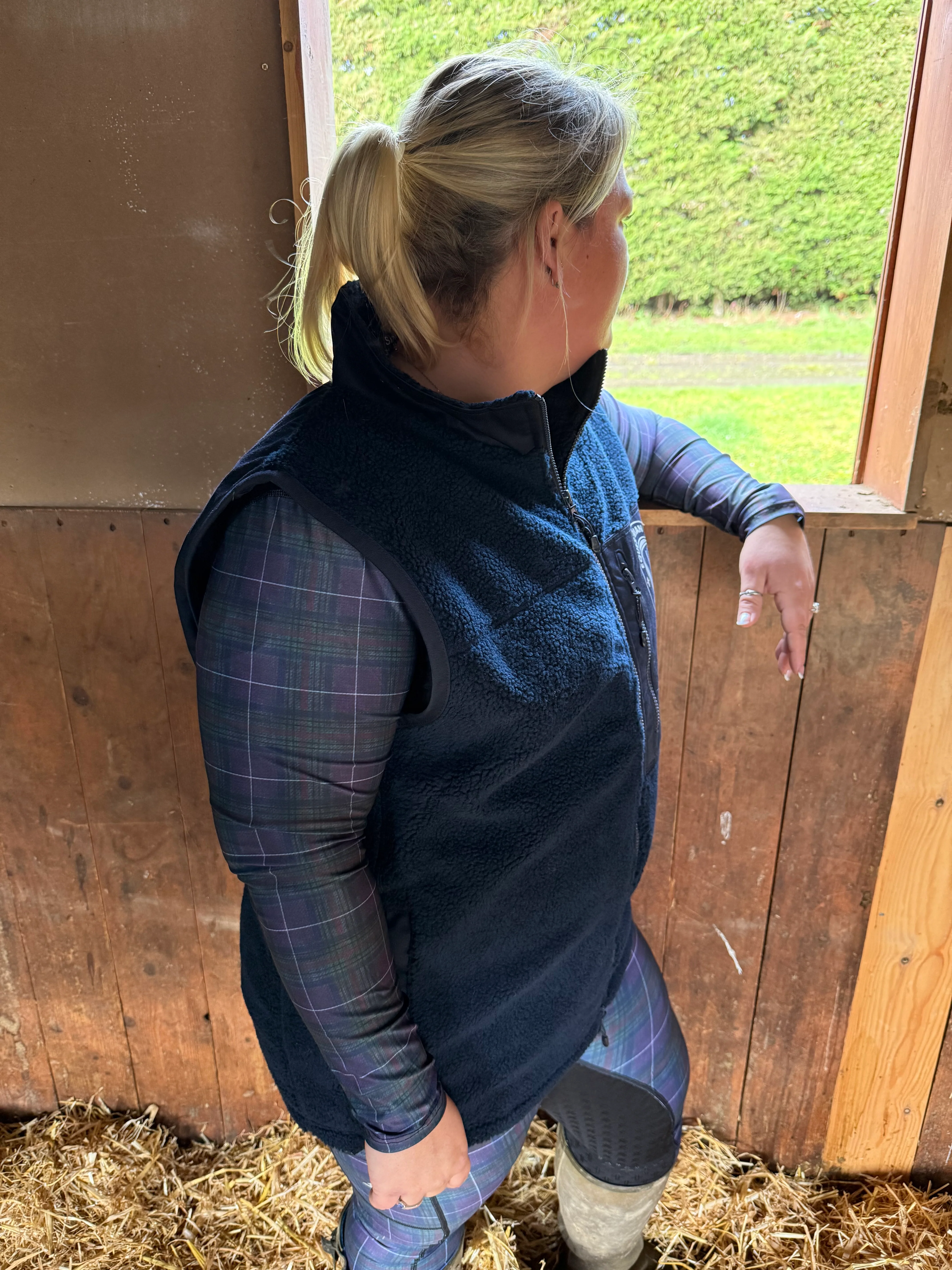 Heritage Fleece Gilet Navy Blue - Image 4